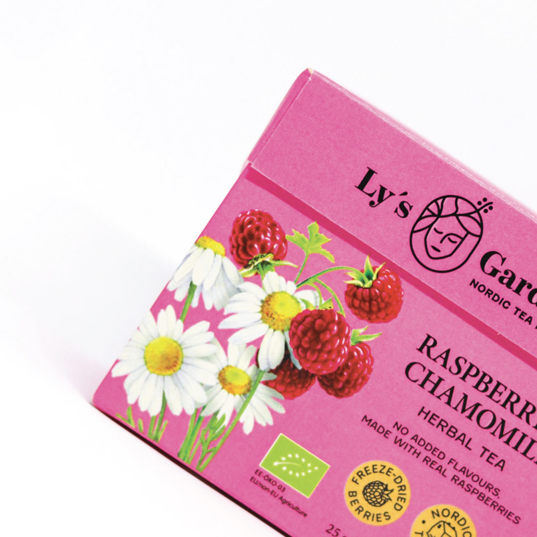 berry-tea-raspberry-chamomile-5 Berry Tea RASPBERRY & CHAMOMILE